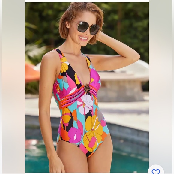 Trina Turk Other - NWT TRINA TURK GEMINI PLUNGE MAILLOT